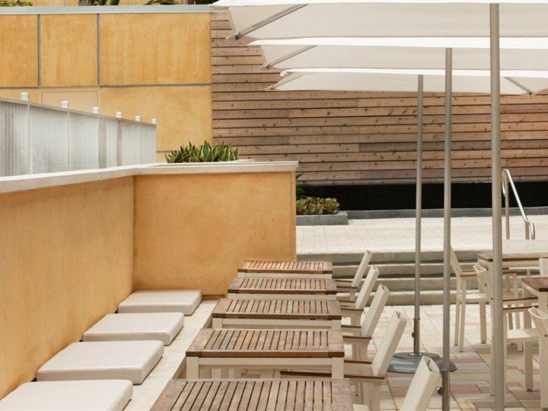 Hotel Element International Airport
