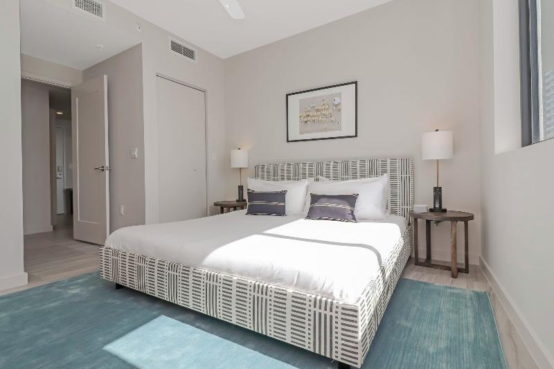 Aparthotel Mint House Downtown 4*