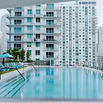 Nvcll Miami
