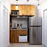 Elegant Miami Apartment East Little Havana / Free Parking