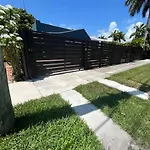 Cozy 1-Bedroom Rental In Miami
