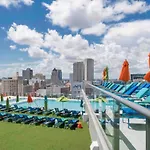 Beautiful Downtown Ocean View.