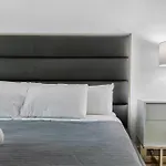Modern 2-Bd Condo In The Heart Of Midtown Miami