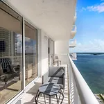Deluxe 1 Bedroom Apartment • Brickell • Ocean View
