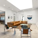 Super Modern Waterfront Paradise Near The Beach