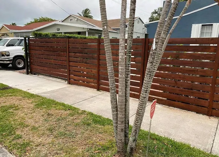 Cozy 1-Bedroom Rental In Miami