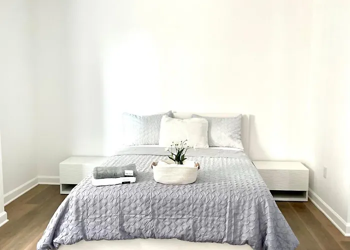 Private Bedroom In Miami - Coral Gables 601
