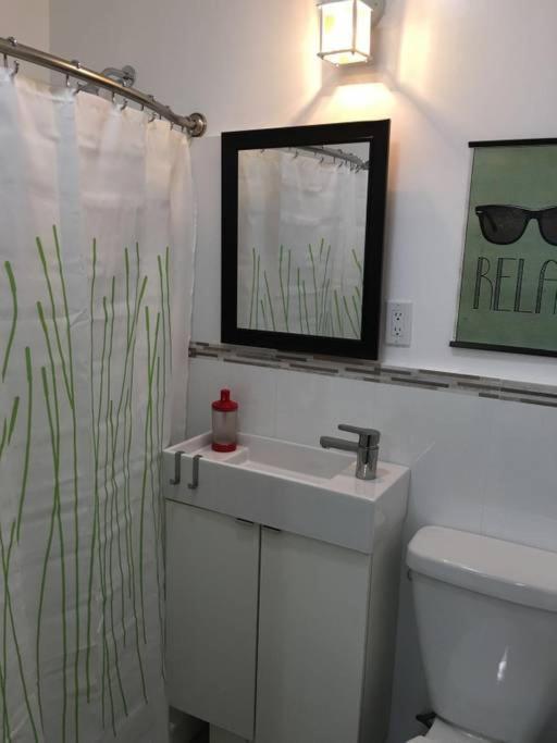 Walk To Restaurants And Shops - 5s Apartment Miami