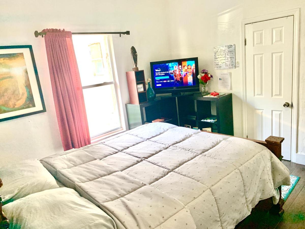Deons Airbnb