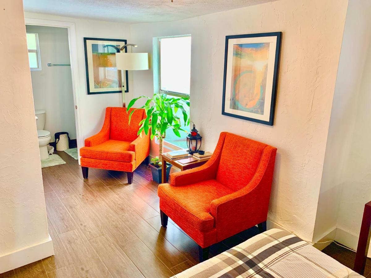 Homestay Deons Airbnb *