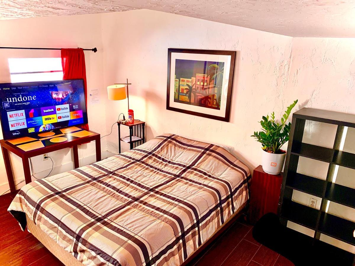 Deons Airbnb Homestay