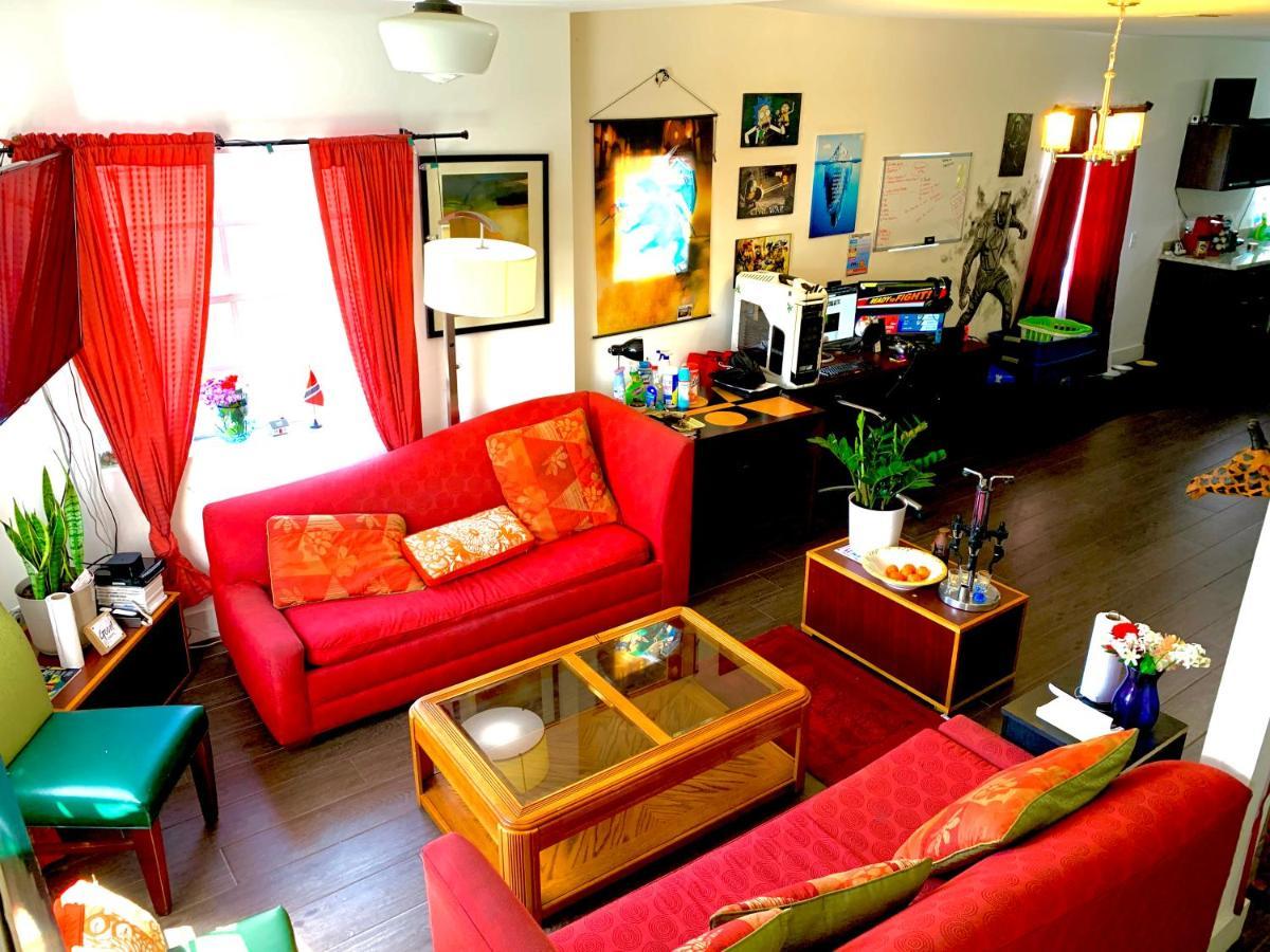 Deons Airbnb *