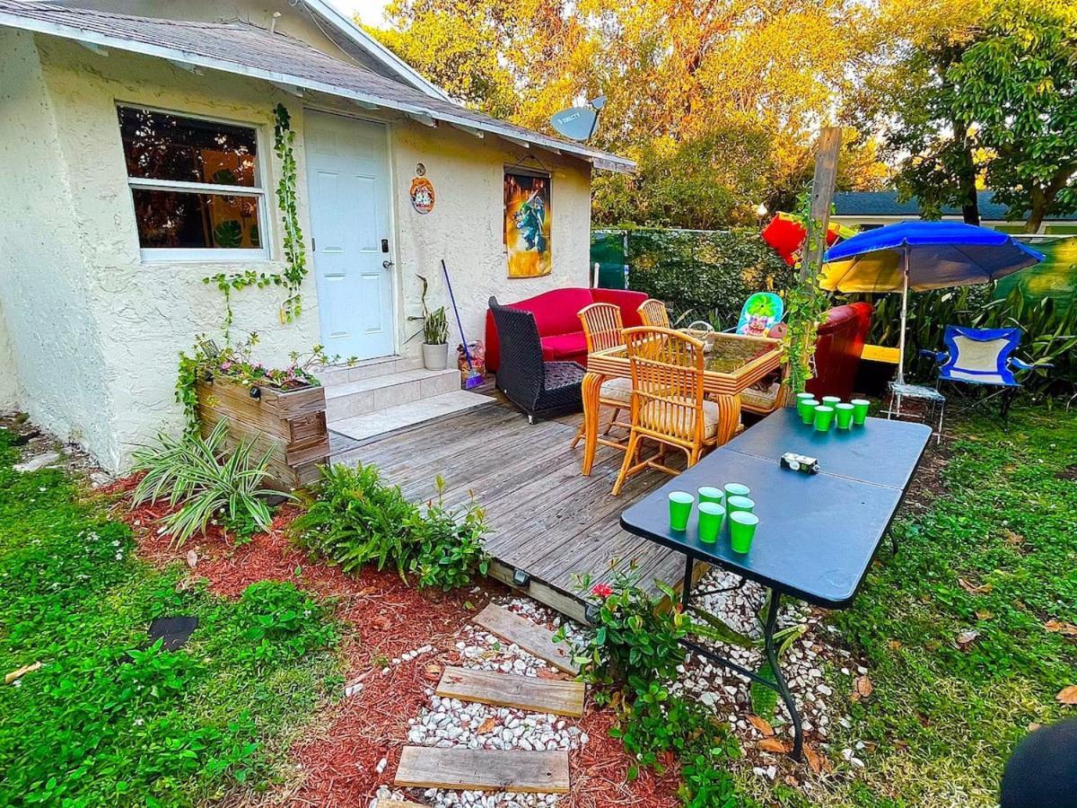 Deons Airbnb Homestay Miami