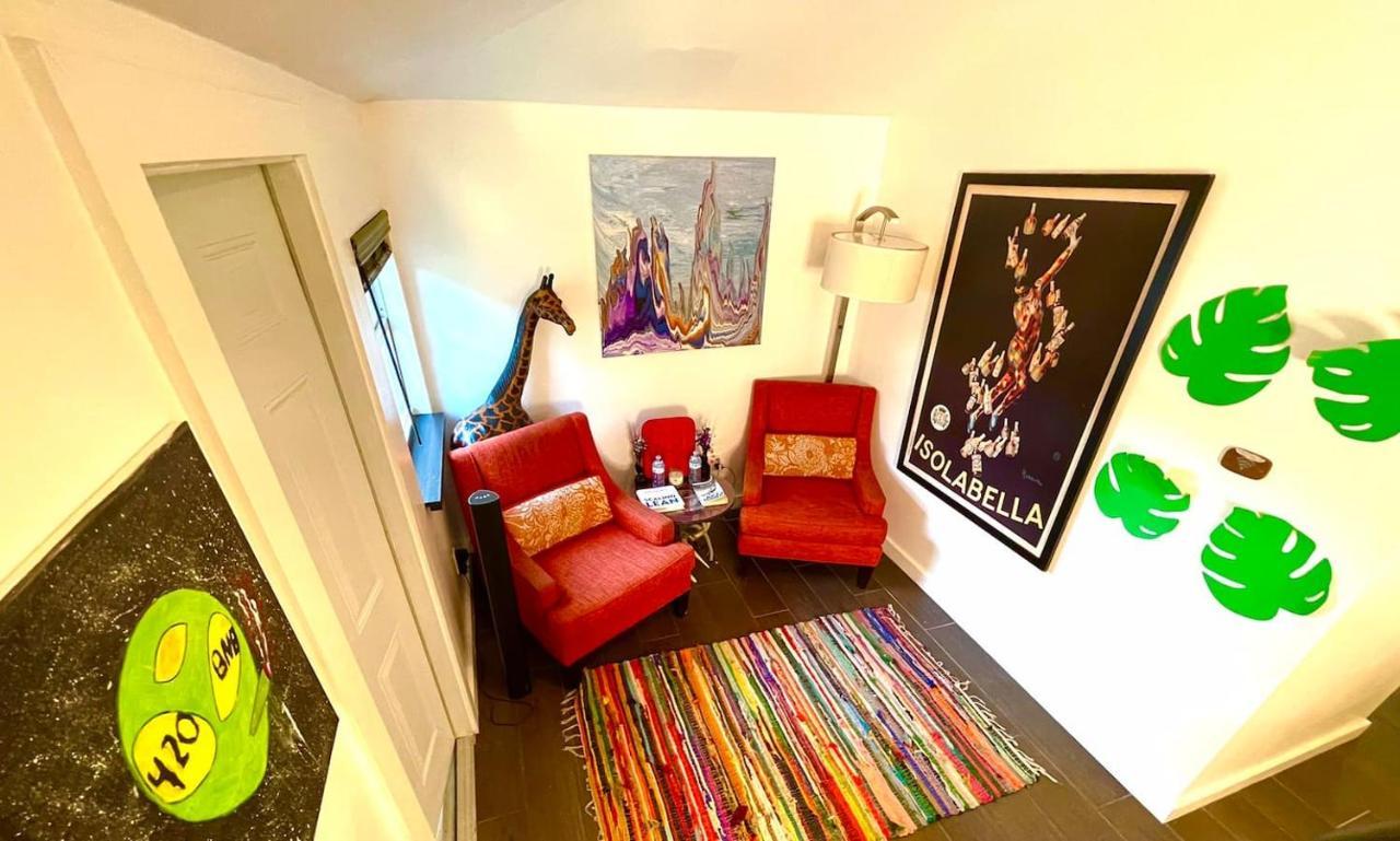 Deons Airbnb Homestay