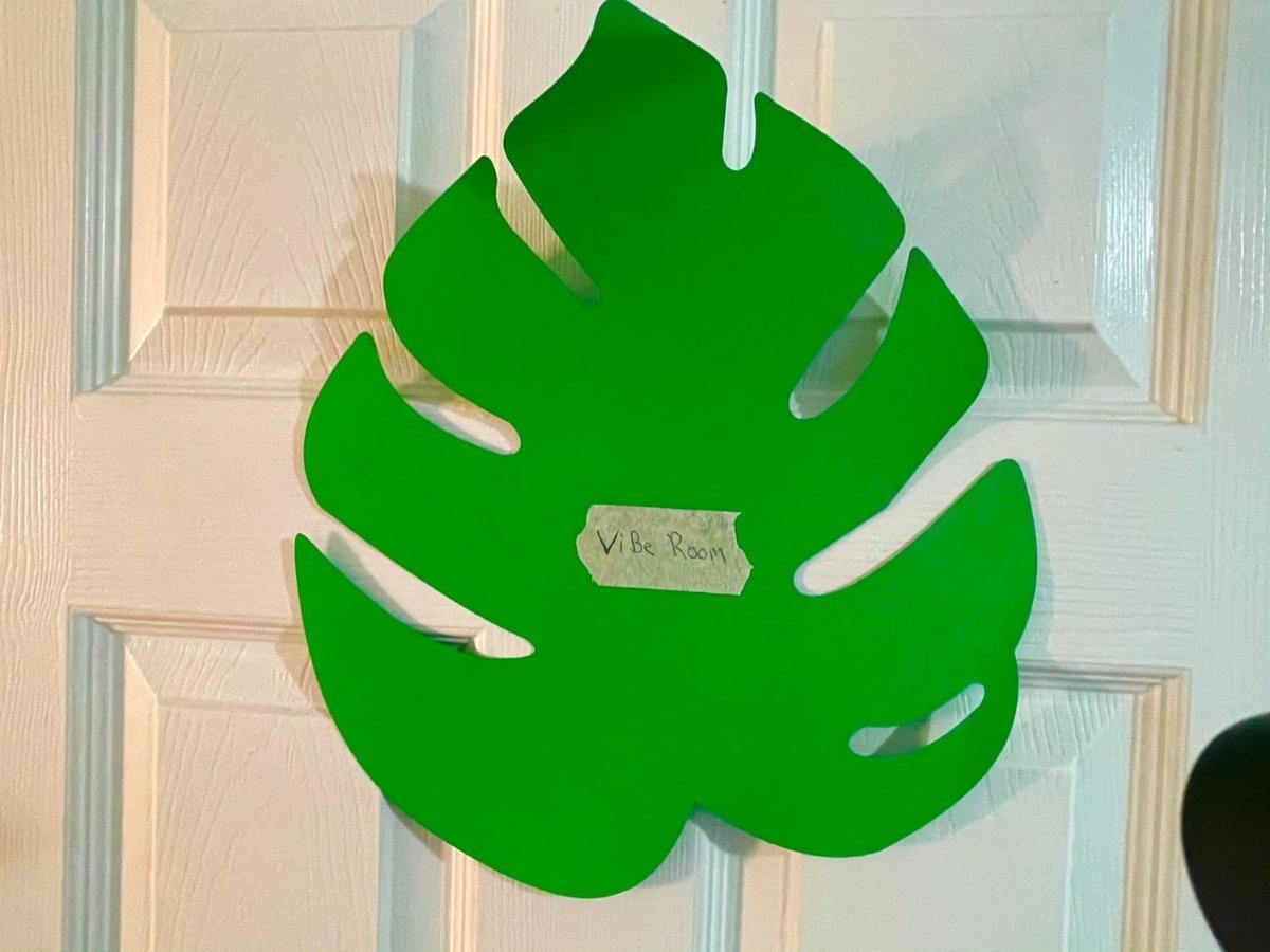 Homestay Deons Airbnb *