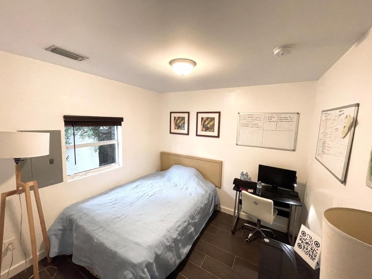 Deons Airbnb * Miami