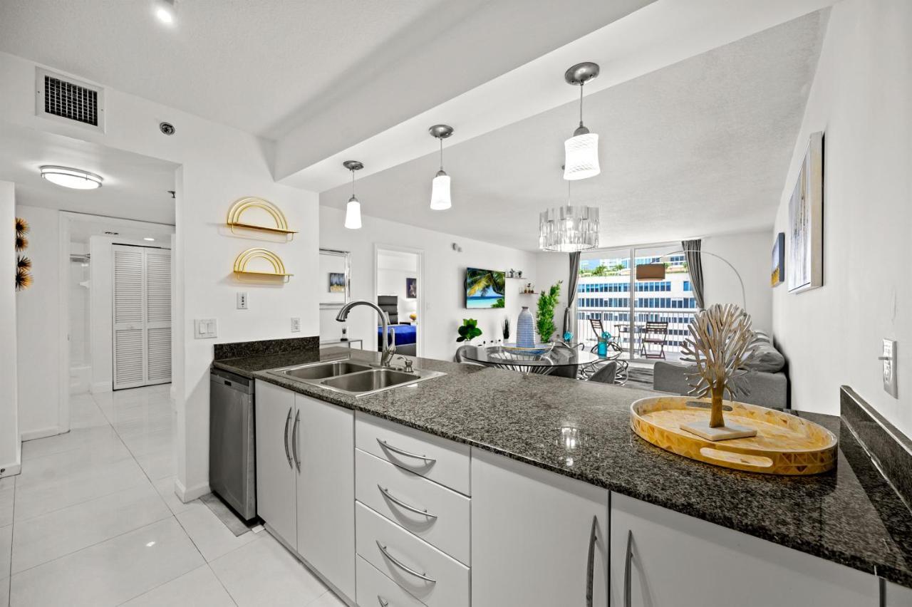 Superb With Parking In Brickell Apartment *