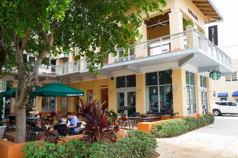 Rodeway - Coral Gables Inn