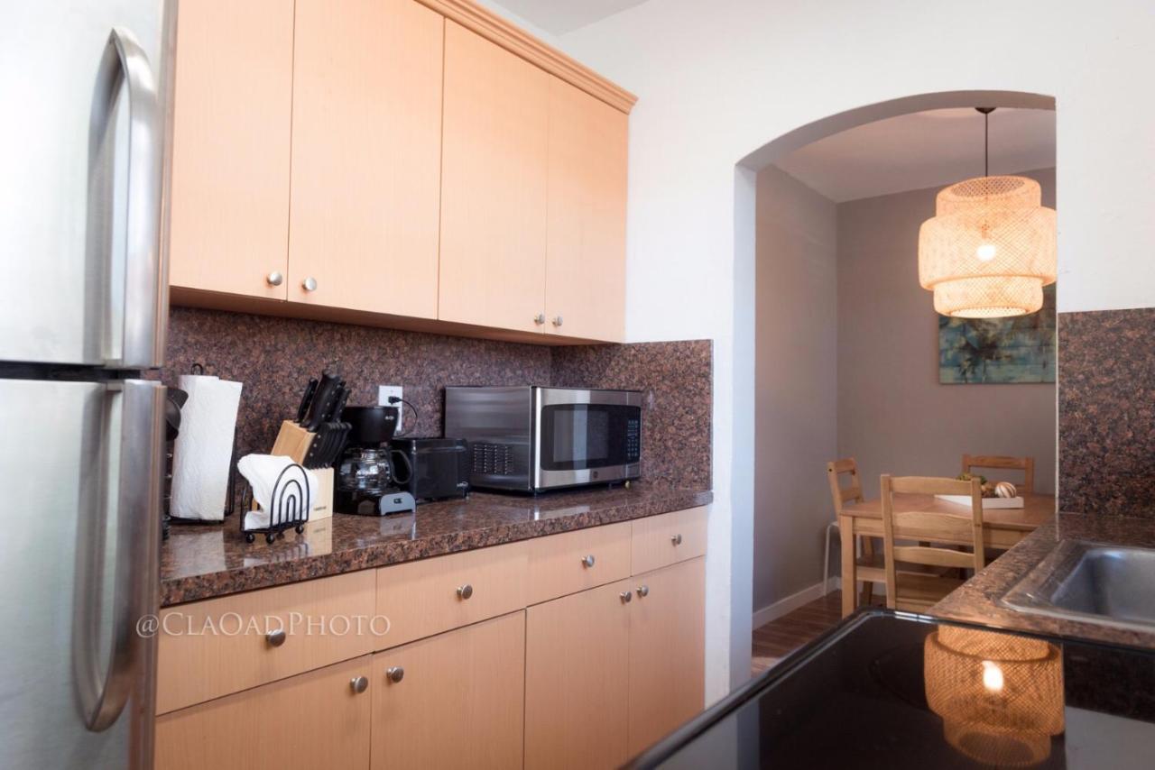 1br Apt W/free Parking And Wifi *