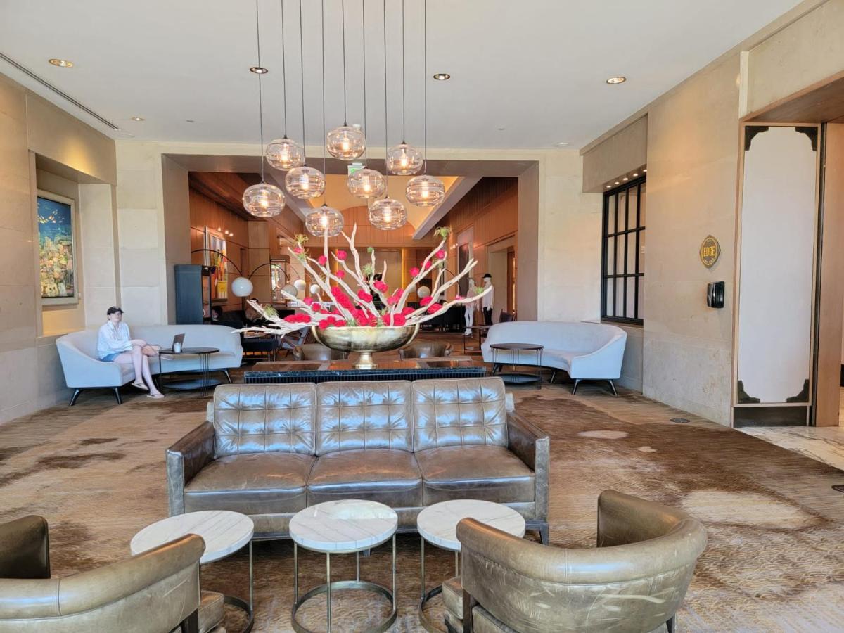 Four Seasons Miami