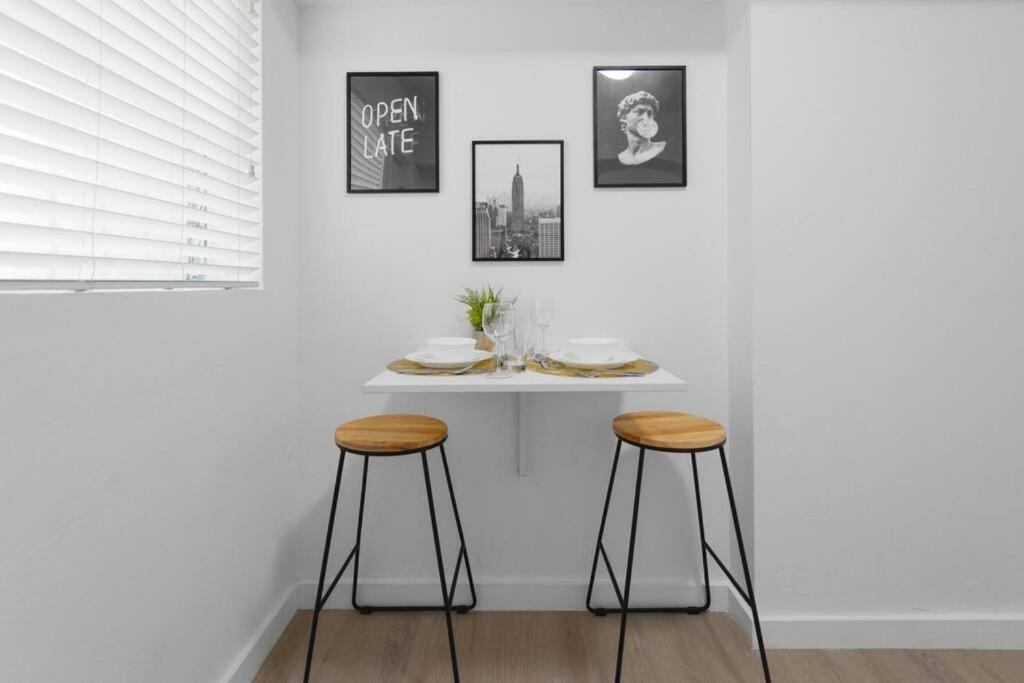 Apartment Fantastic 15 Min From The