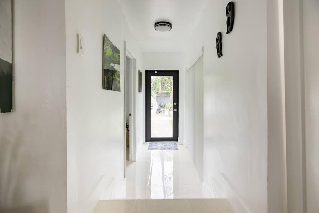 Holiday home Design District 4 Bedroom Pool