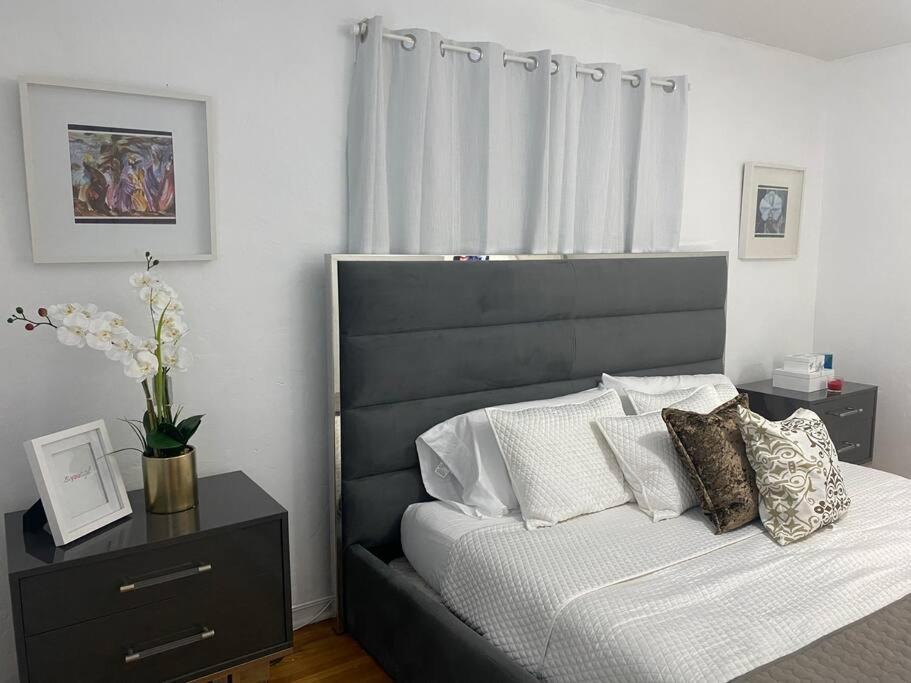 Design District 4 Bedroom Pool Holiday home