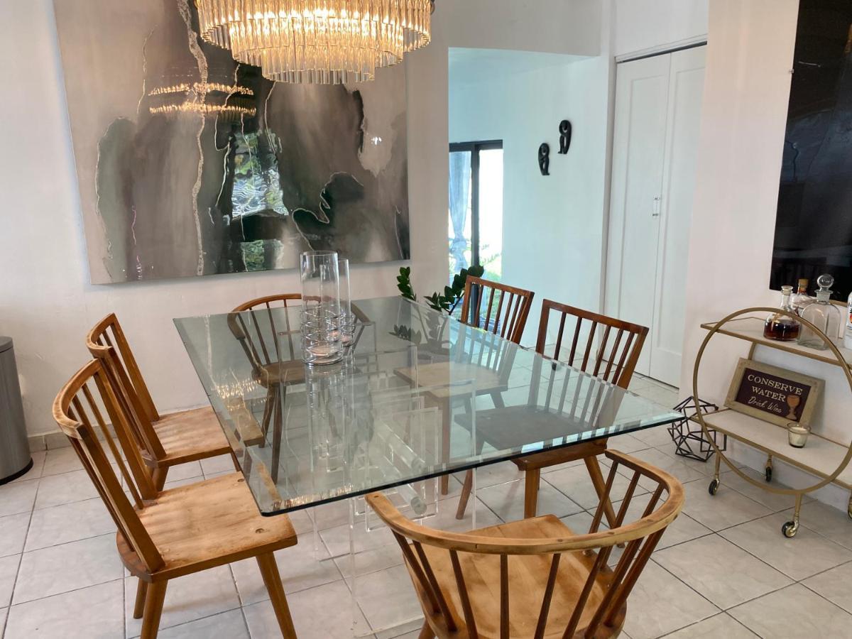 Holiday home Design District 4 Bedroom Pool Miami