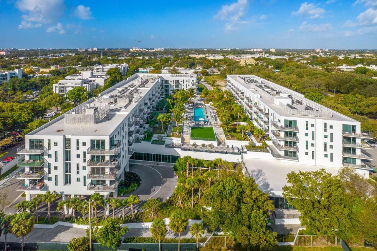 Upper East Side 1br W Gym Pool Wd Nr Mimo Mia-31 *