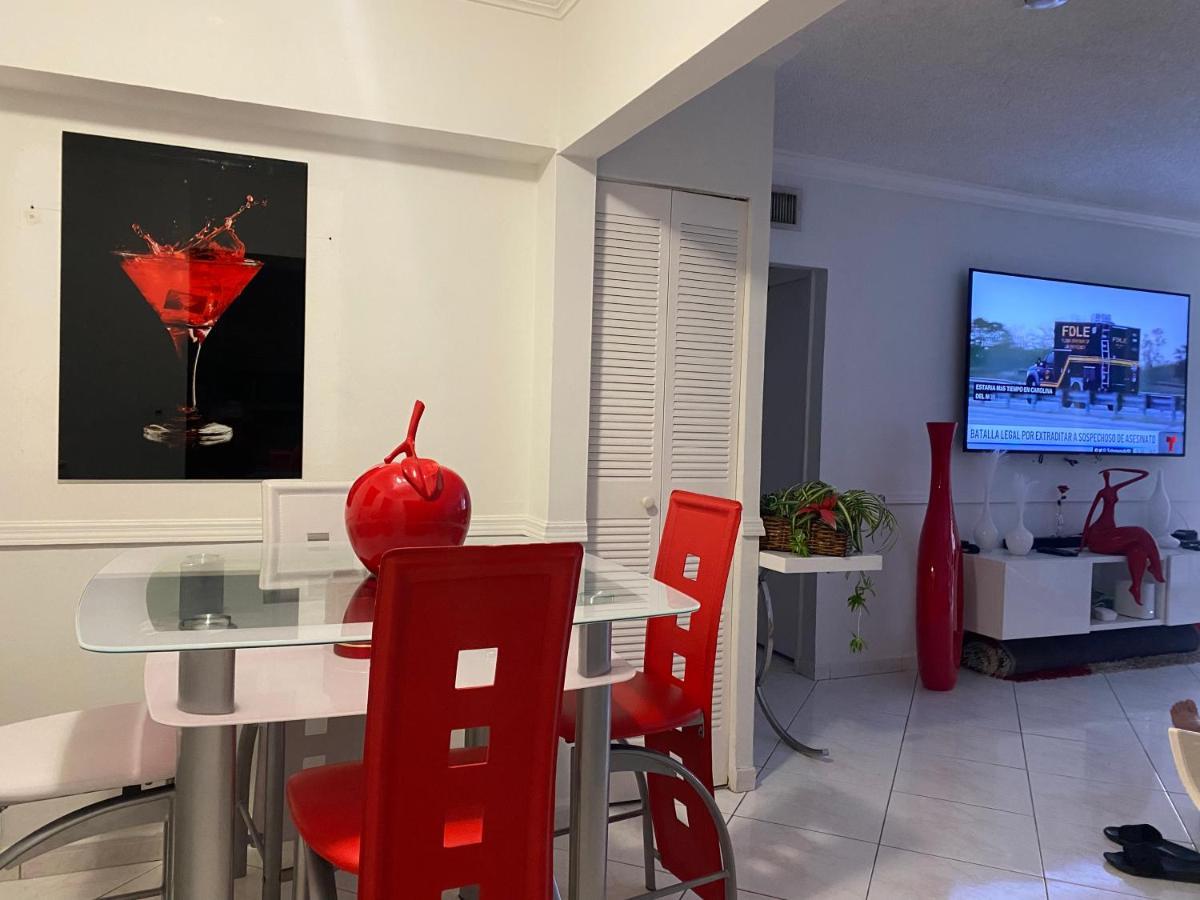 Apartment Beautiful House 7 Min From Airport W Free Parking *