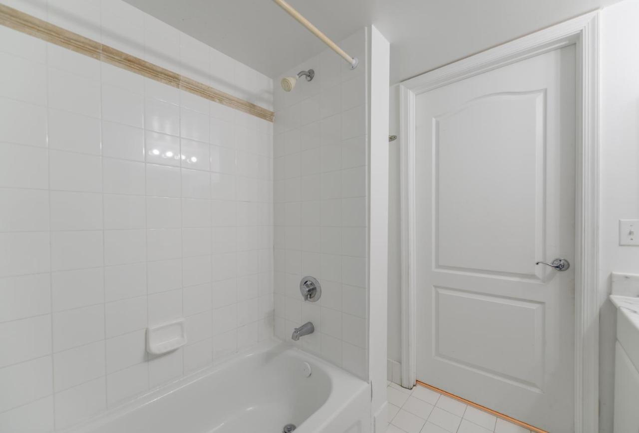 Fantastic 2br On 31st Floor Free Parking