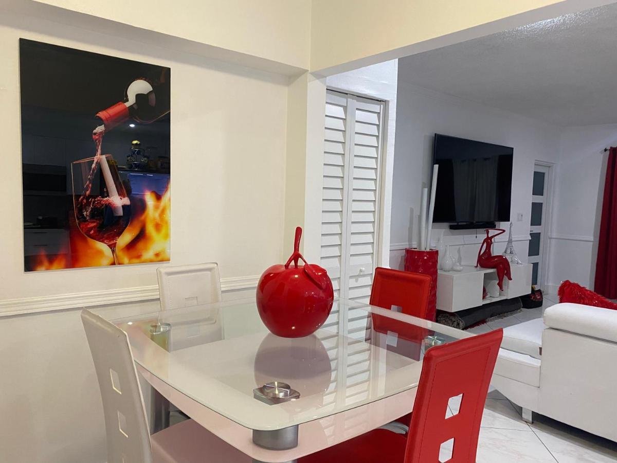 Beautiful House 7 Min From Airport W Free Parking Miami