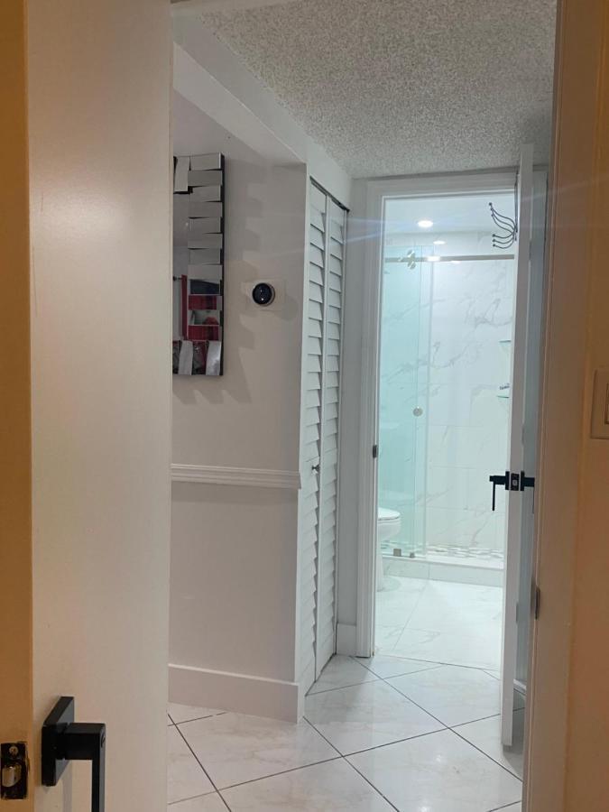 Beautiful House 7 Min From Airport W Free Parking *