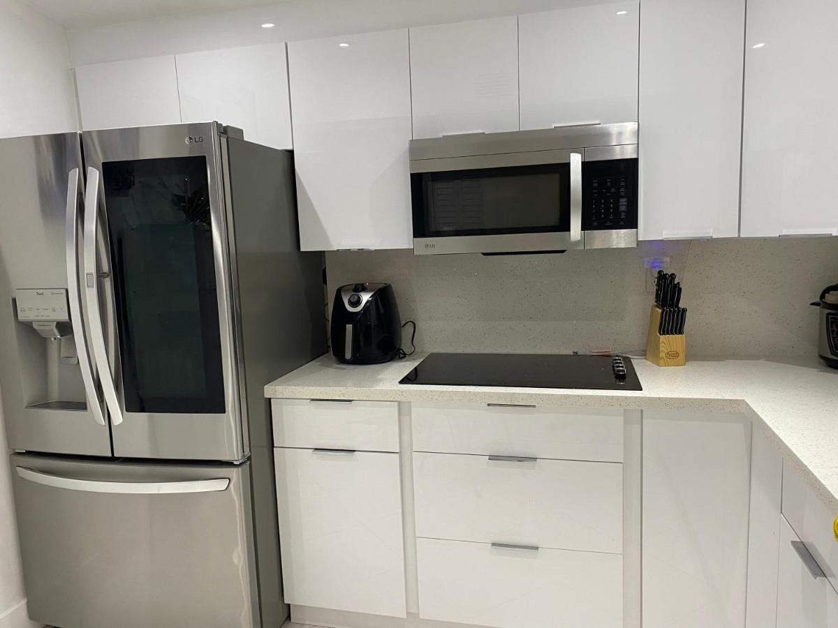 Beautiful House 7 Min From Airport W Free Parking Miami