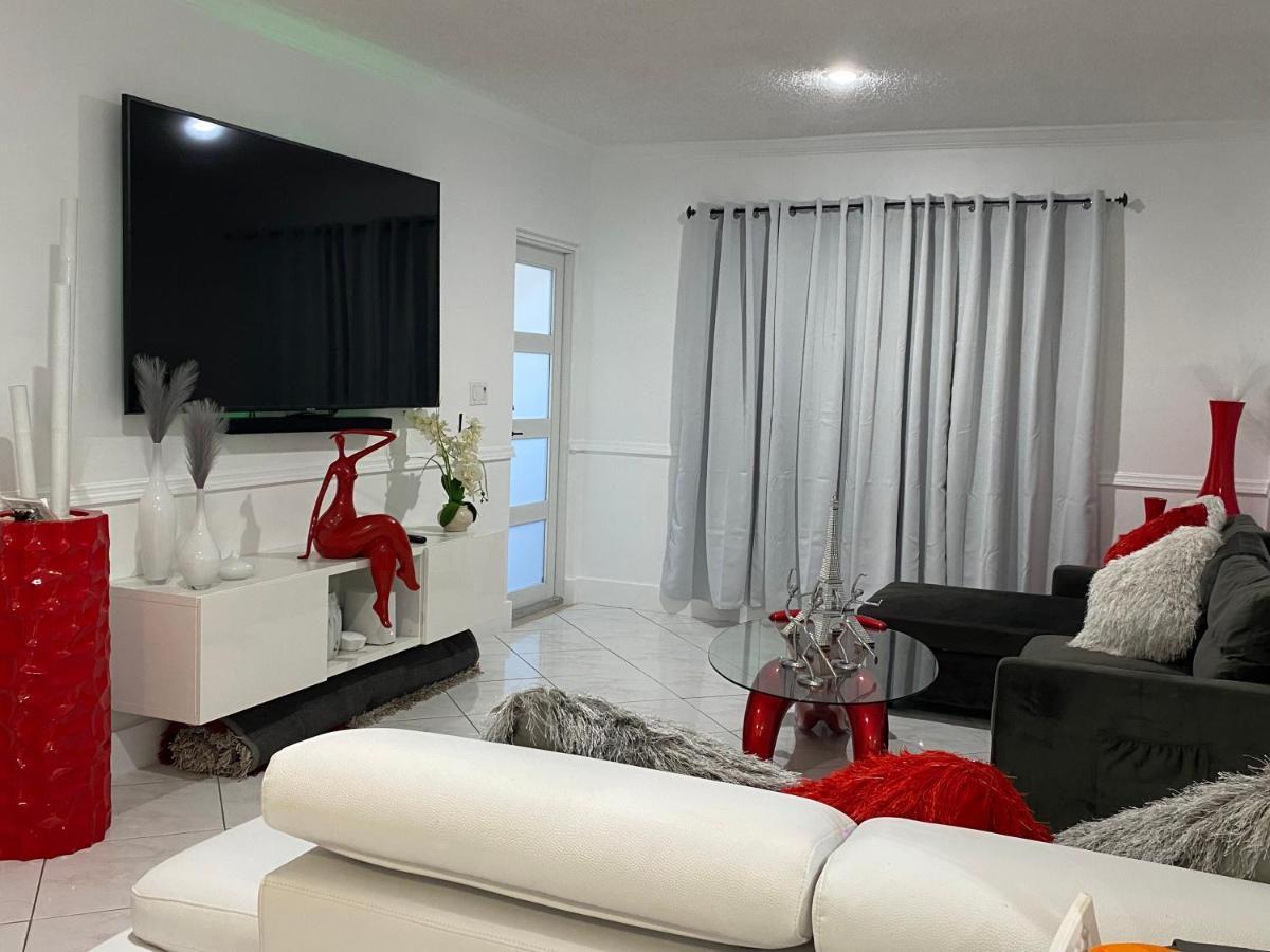 Apartment Beautiful House 7 Min From Airport W Free Parking Miami