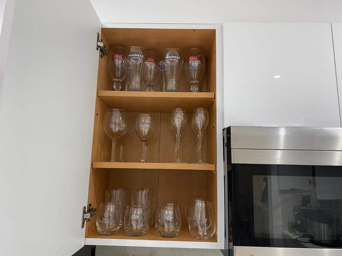 Beautiful House 7 Min From Airport W Free Parking Apartment Miami
