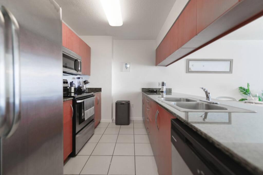 Apartment Exclusive With Free Parking And Pool At Brickell