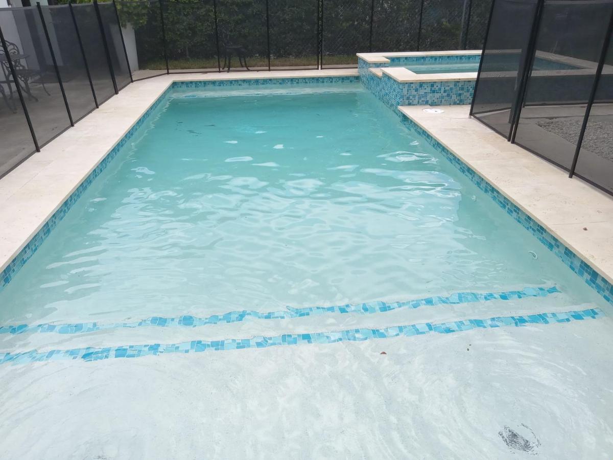 Holiday home Design District 4 Bedroom Pool