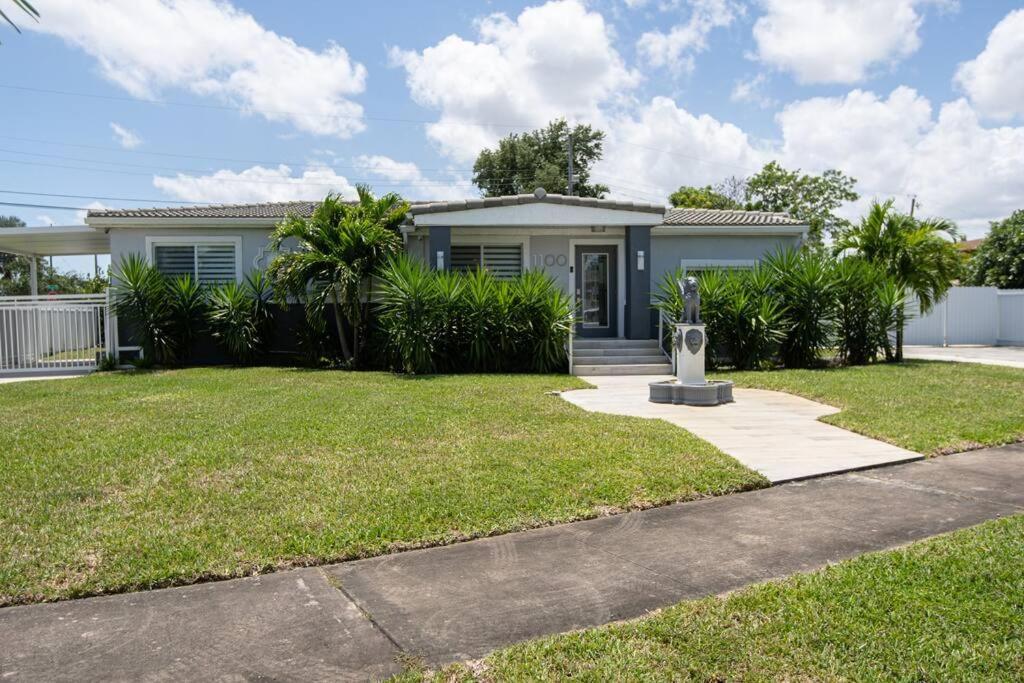 Holiday home Sunny Retreat, 4br House With Private Pool, Family Friendly, Min From Airport & Beaches