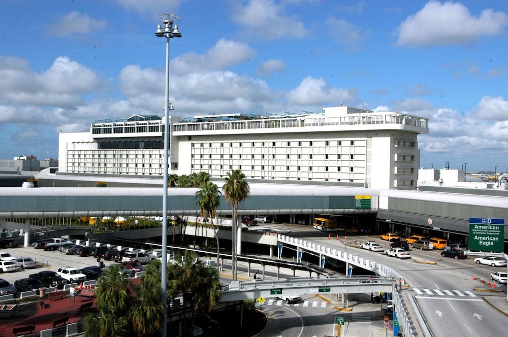 Miami International Airport Miami Springs
