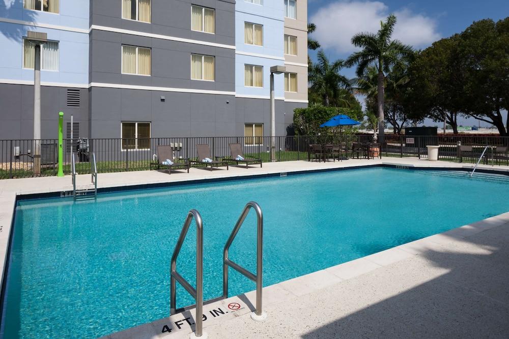 Hotel Homewood Miami Airport/blue Lagoon