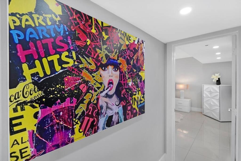 Apartment The Marilyn! Renovated And Amazing Skyline Views!