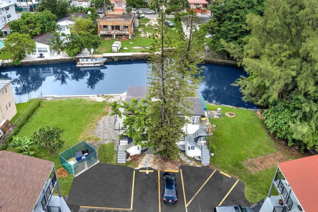 Apartment New Year And Charming Riverfront Stay!
