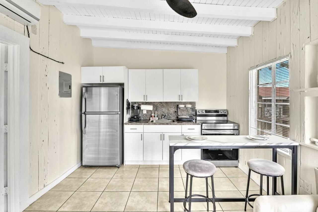 New Year And Charming Riverfront Stay! * Miami
