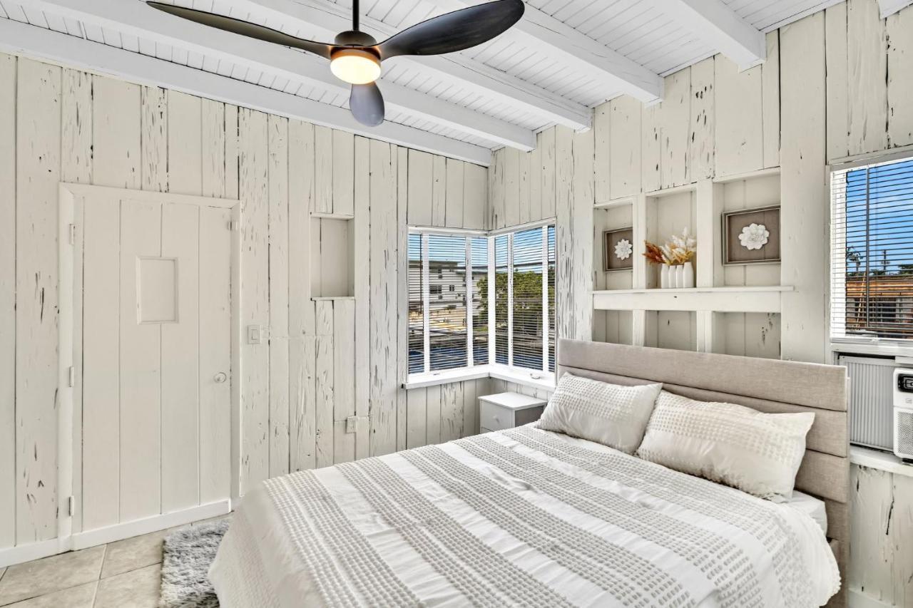 Apartment New Year And Charming Riverfront Stay!