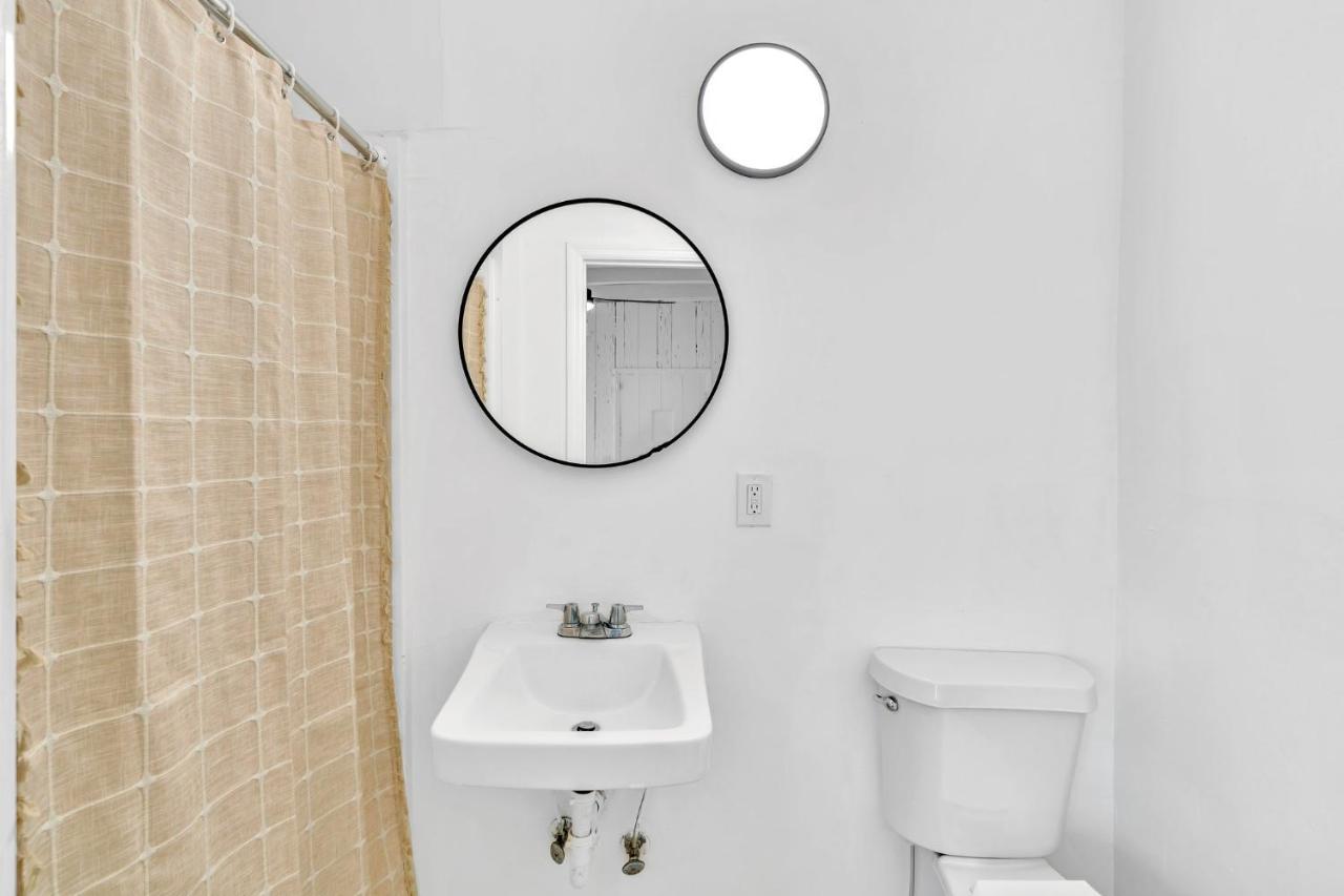 Apartment New Year And Charming Riverfront Stay! *