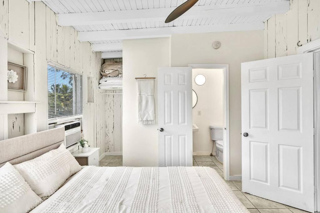 Apartment New Year And Charming Riverfront Stay! Miami