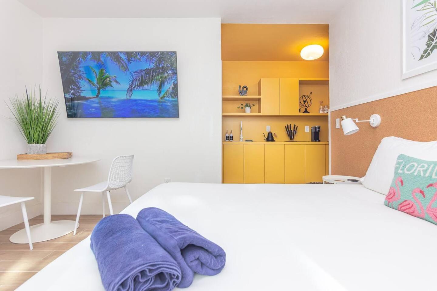 Stylish In El Portal #1 Apartment Miami
