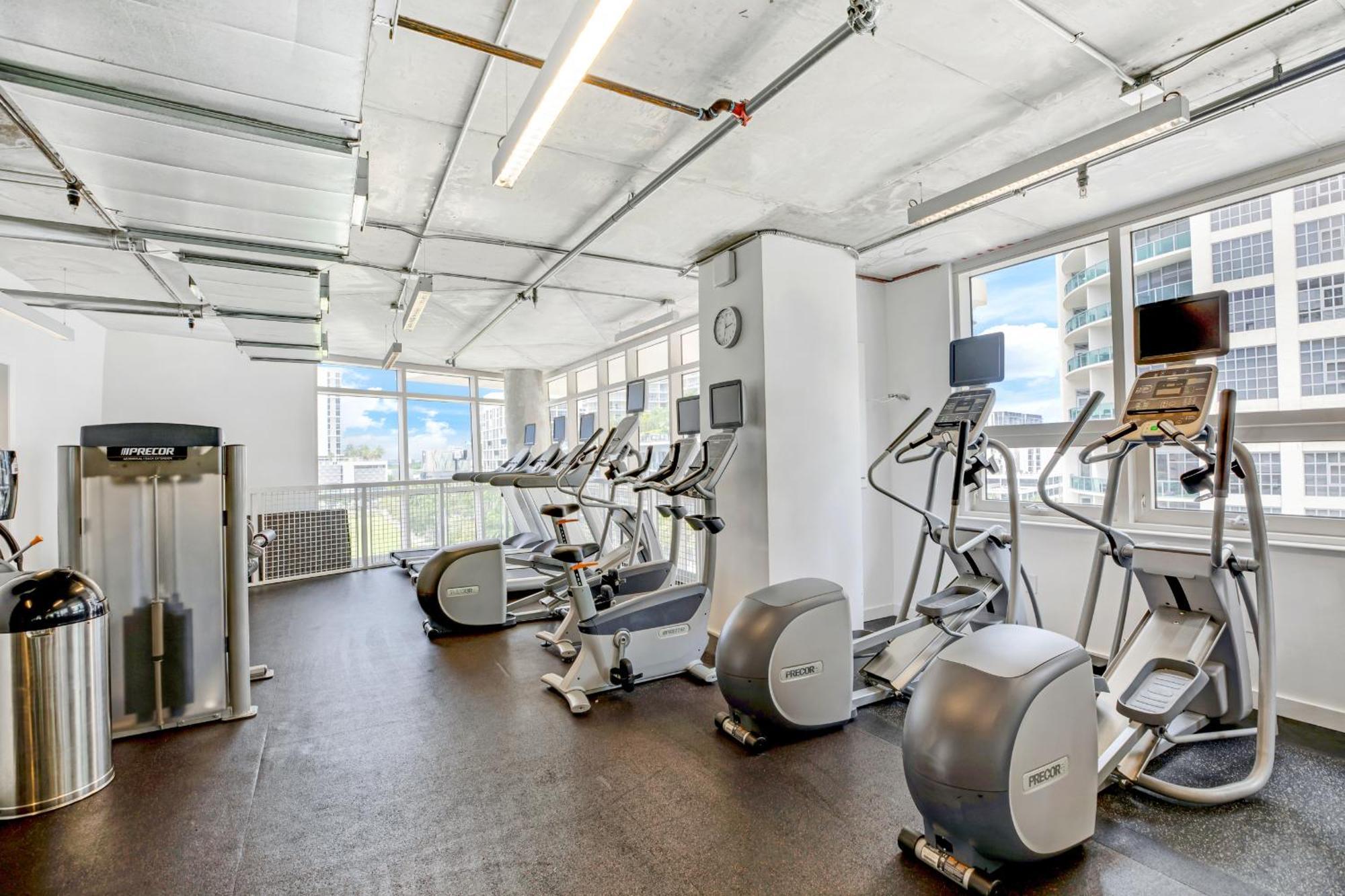 Apartment Modern 2-bd In The Heart Of Midtown