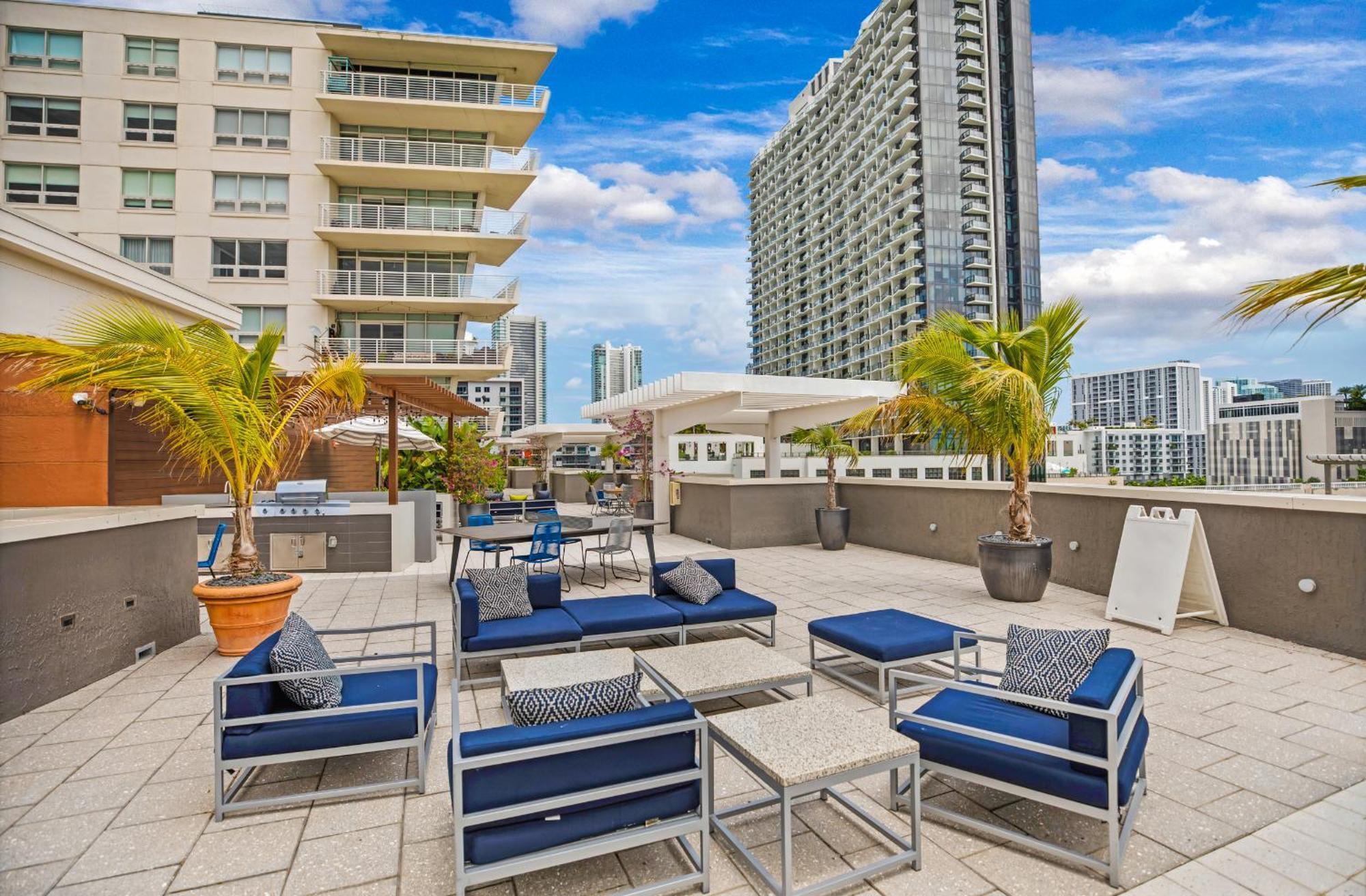Apartment Modern 2-bd In The Heart Of Midtown *